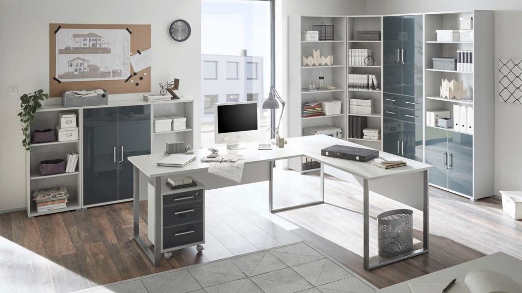 Biurka narożne Ikea – własne biuro w mieszkaniu