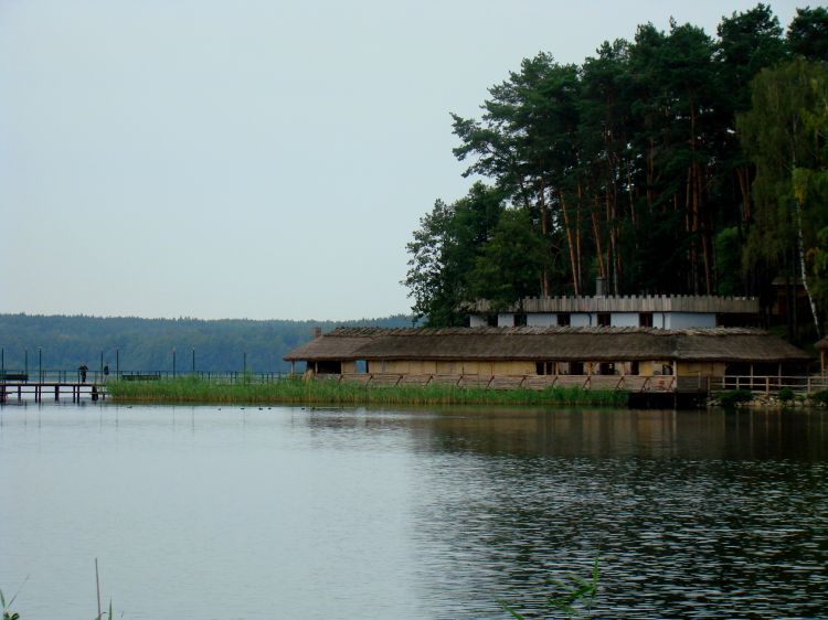 Chomiąża Szlachecka – malownicza wieś na Szlaku Piastowskim