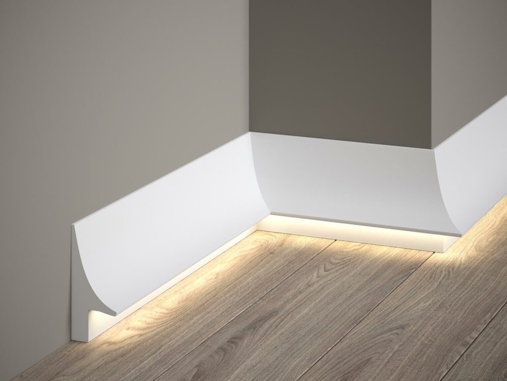 Efektowne oświetlenie sufitu: wybór odpowiednich listew dekoracyjnych